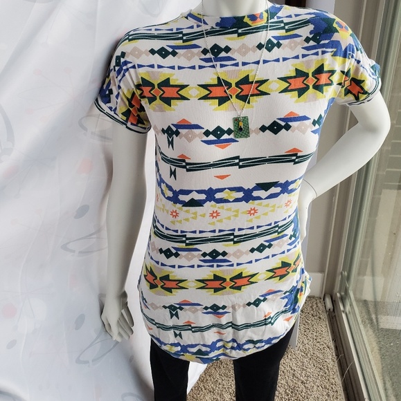 Aztec tshirt - Picture 3 of 3